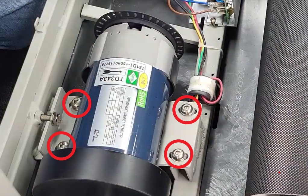 Treadmill Motor Clicking at Derrick Thompson blog